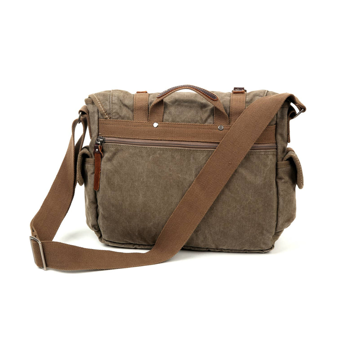 Silver Road Messenger: Camel