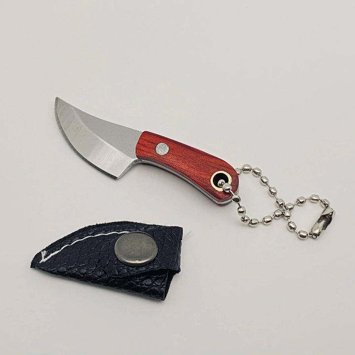Mini Knife with Protective Sleeve and Keychain: A