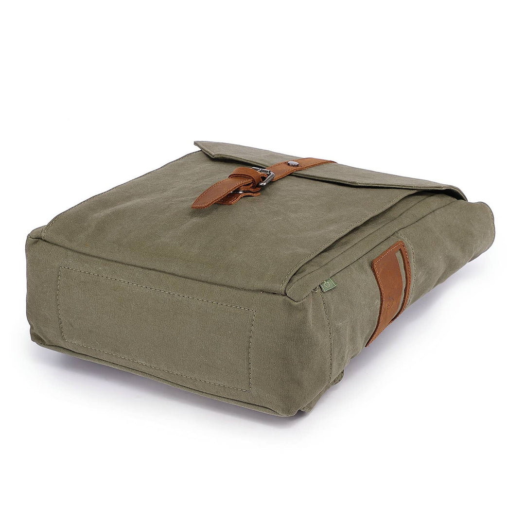 Sunny Trail Backpack: Army Green