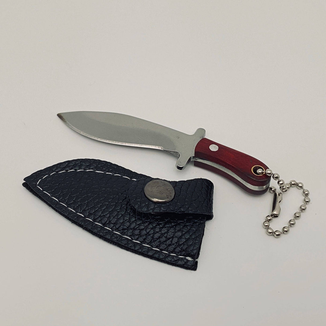 Mini Knife with Protective Sleeve and Keychain: A