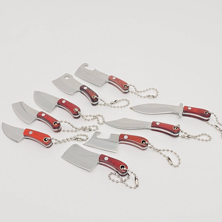 Mini Knife with Protective Sleeve and Keychain: A