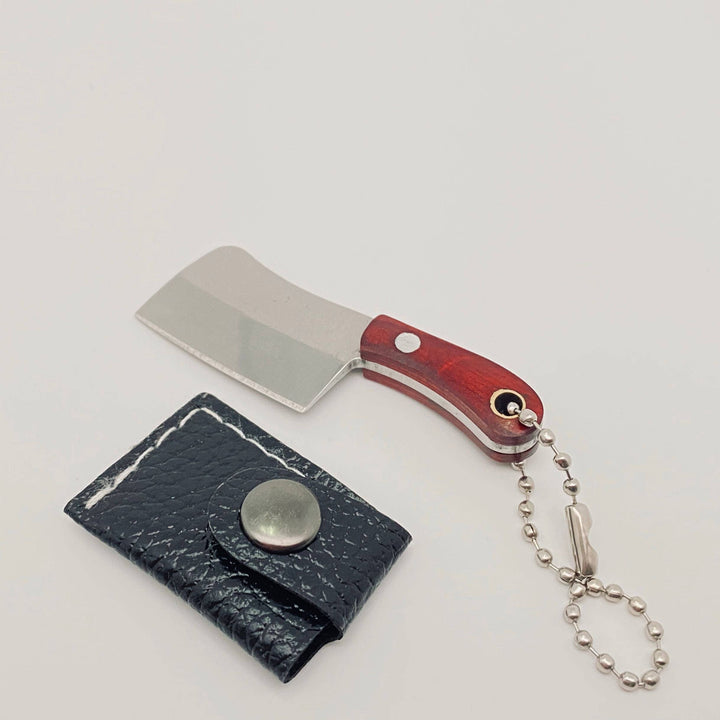 Mini Knife with Protective Sleeve and Keychain: A