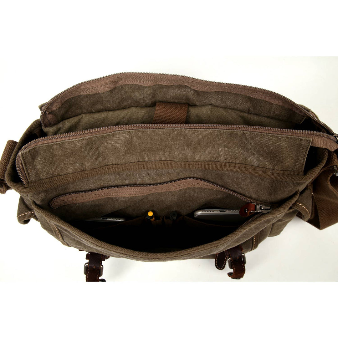 Silver Road Messenger: Camel