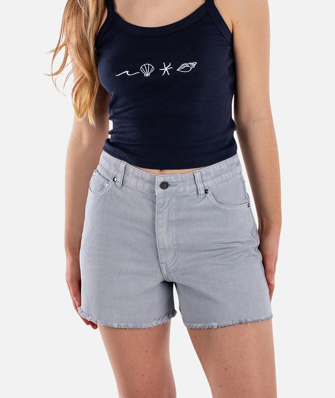 W's Elle Short