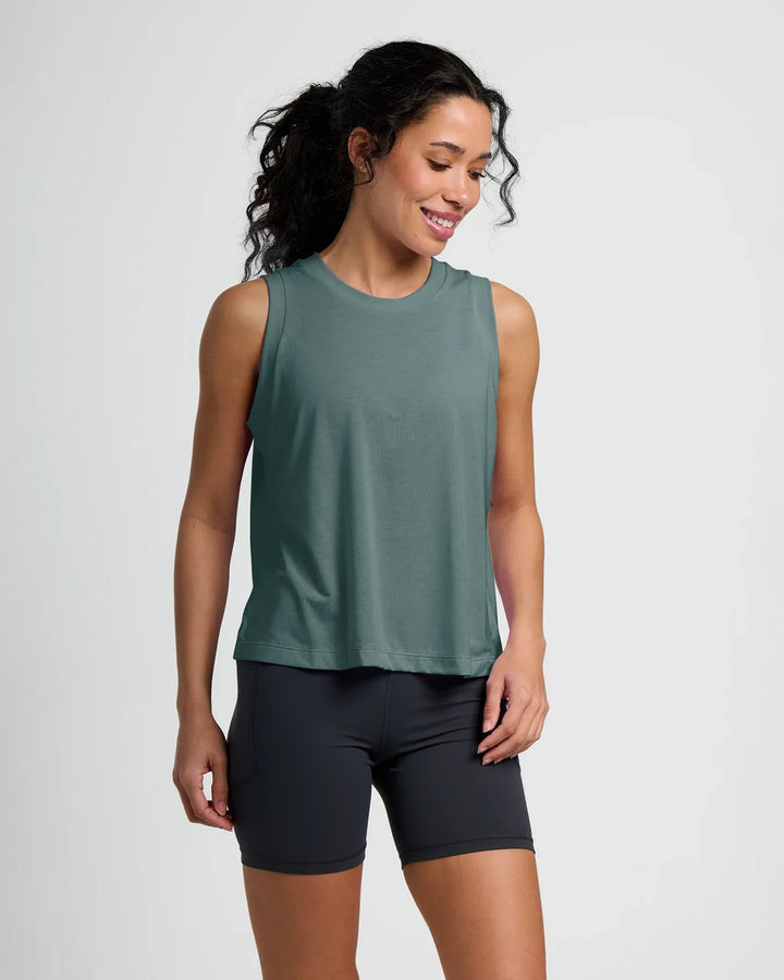 W's Elevate Lightweight Tank