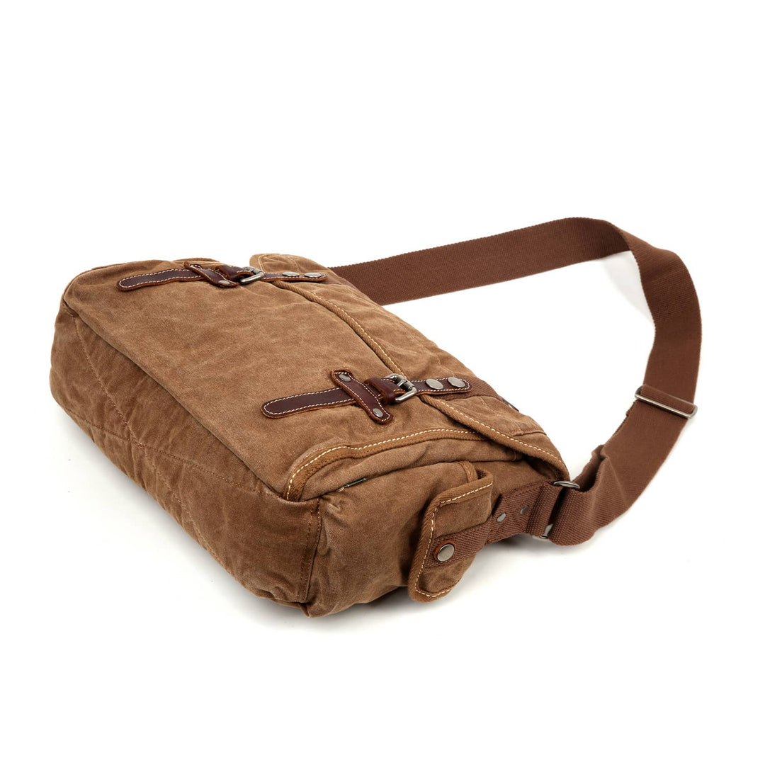 Silver Road Messenger: Camel