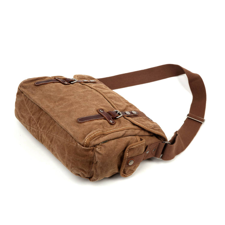 Silver Road Messenger: Camel