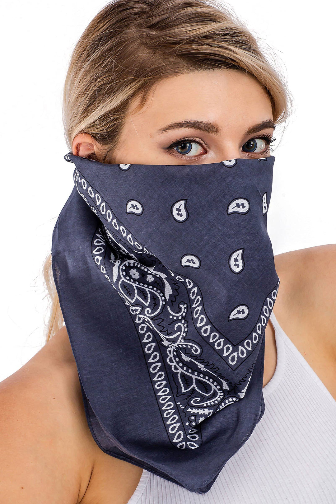 Classic Paisley Print Square Cotton Bandana: GOLD / ONE SIZE