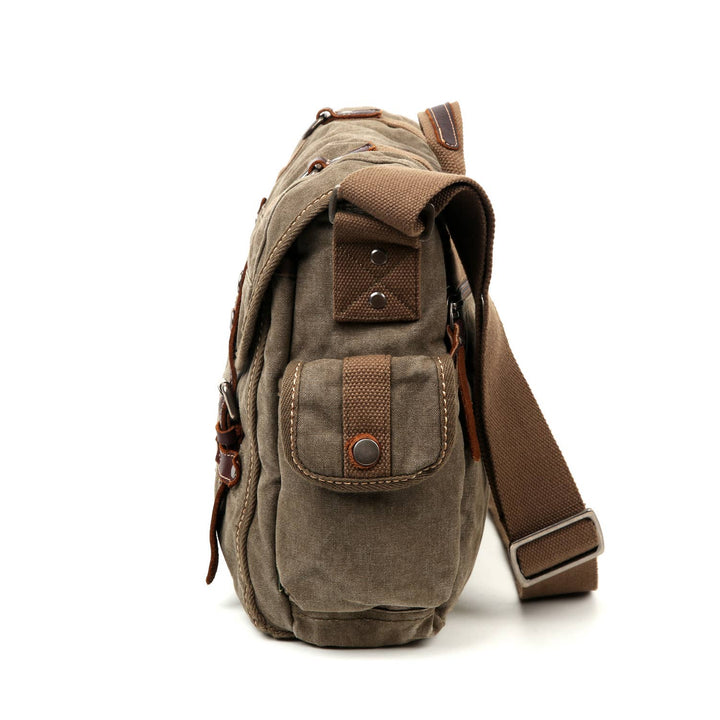 Silver Road Messenger: Camel