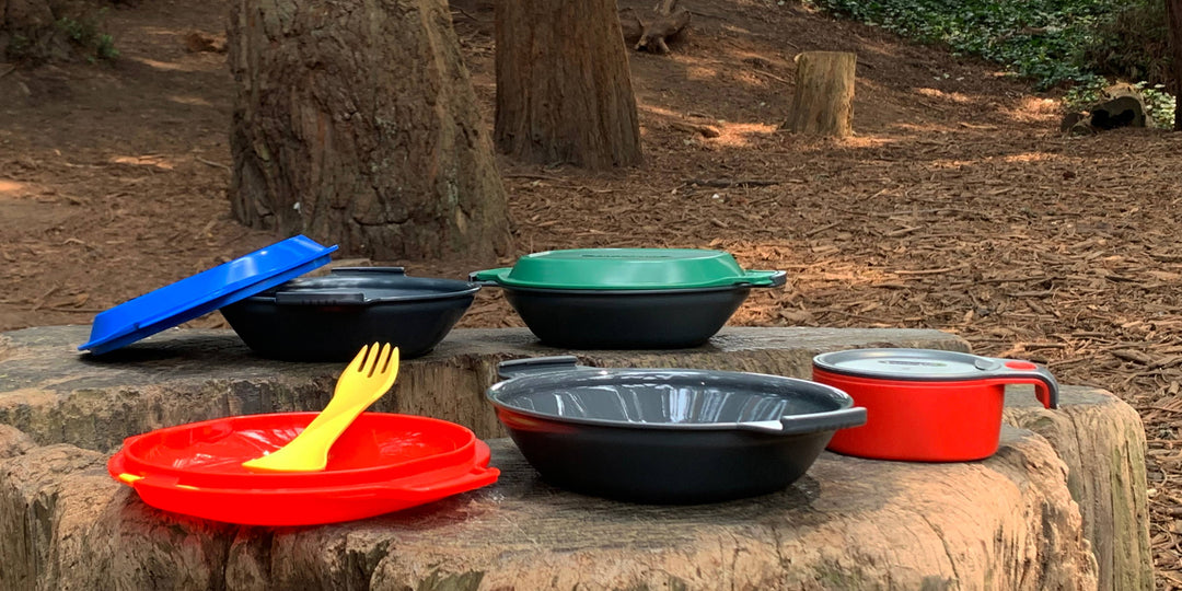 GoKit - Utensil and Plate Mess Kit Set: Green / Light