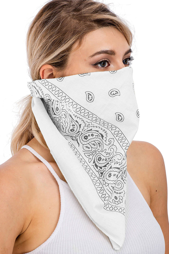 Classic Paisley Print Square Cotton Bandana: GOLD / ONE SIZE